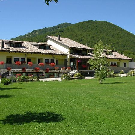Hotel C0C00N Garden Pescasseroli Kültér fotó